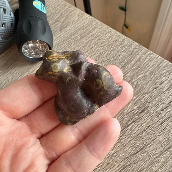 Jasper Double Cat Hugging Crystal - Brown and Gold - Picture 3 of 3